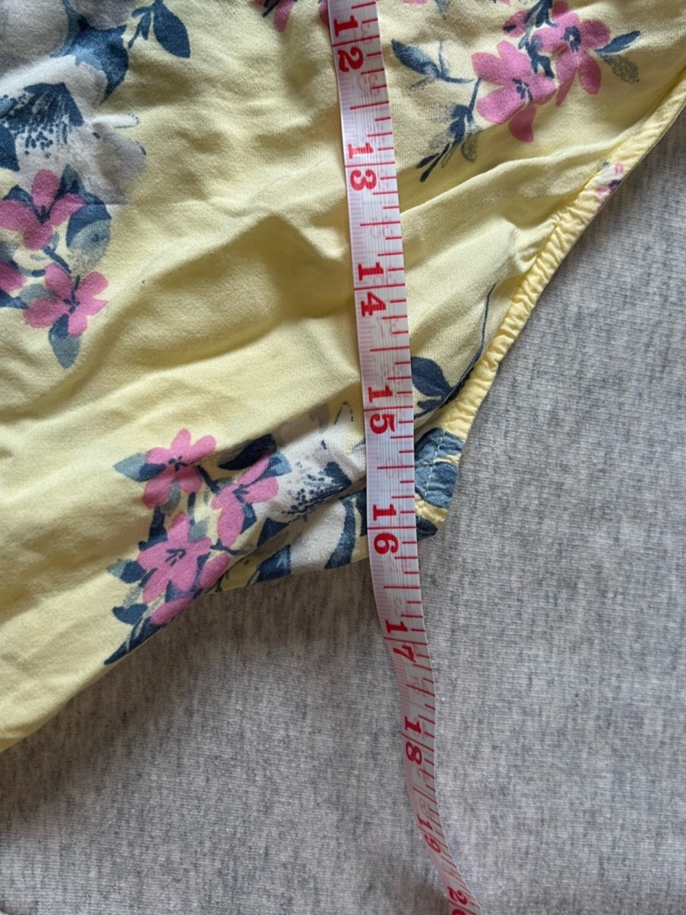 Hollister Yellow Floral Cami with Pink & Blue Blooms - Picture 6 of 6